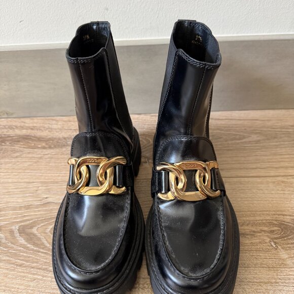 Tod's of Italy Women's Boots- Size 37 1/2 - Picture 2 of 5